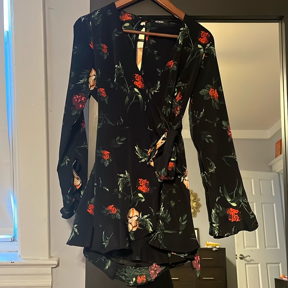 Size S Black and Floral romper
